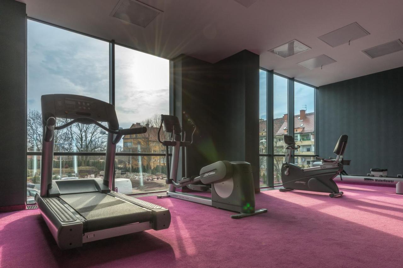 Hotel Sekowski Legnica Buitenkant foto