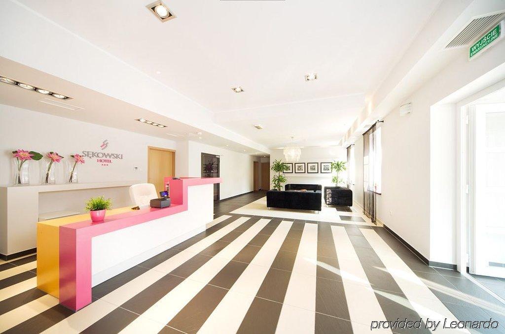 Hotel Sekowski Legnica Buitenkant foto